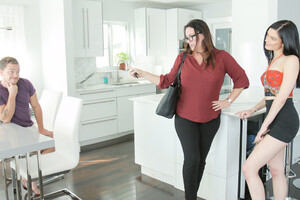 Family Strokes - Forbidden Stepcousin Pussy Play