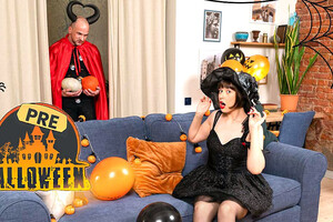 Club SweetHearts - Spooky fuck before Halloween