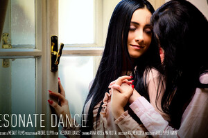 SexArt - Resonate Dance